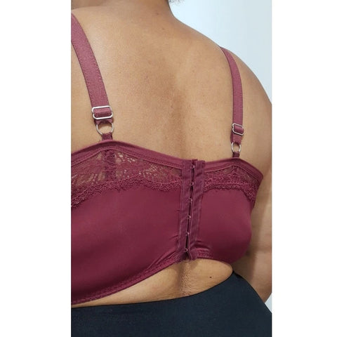 Sutiã Plus Size de Microfibra Carla Croped Plus com Renda e Paleta Frontal