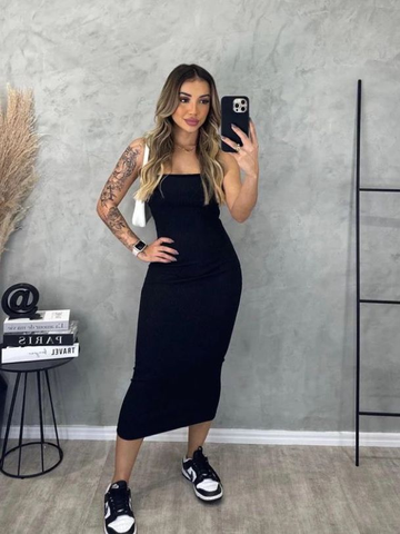 Vestido Midi Tomara que Caia Canelado - Elegância e Conforto em um Único Vestido! TECIDO ANARRUGA!